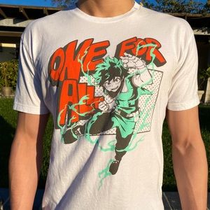 SOLD ❤️🤍MY HERO ACADEMIA T SHIRT🤍❤️